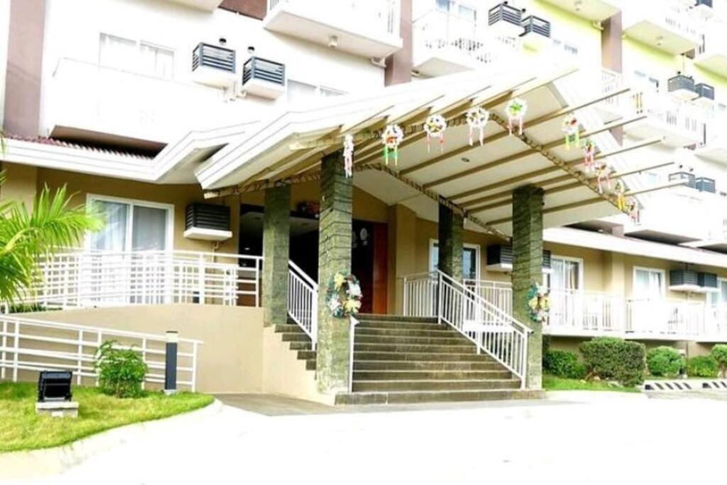 The Nearest Studio From Mactanairport With Disney+ Lapu-Lapu City Exterior foto